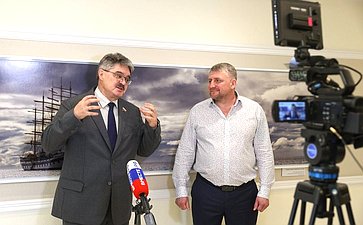 Открытие в Совете Федерации выставки творческих работ президента Международного союза художников-анималистов Сергея Ильинского-Акулова