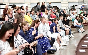 Круглый стола №3 «Агроблогеры: как сделать образ аграрного работника перспективным». Второй Форум тружеников села