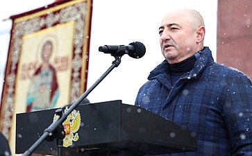 Александр Вайнберг поздравил нижегородцев с Днем народного единства