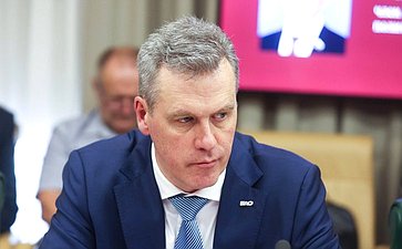 Круглый стол «Первоочередные меры в области развития программ экспериментальных правовых режимов в сфере цифровых инноваций по эксплуатации беспилотных авиационных систем»