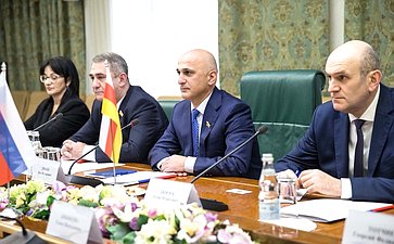 Сергей Цеков принял участие в заседании Комиссии по сотрудничеству СФ и Парламента Республики Южная Осетия