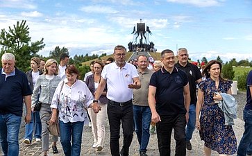 К. Косачев: Программа «Здравствуй, Россия!» сохраняет связь с молодыми соотечественниками за рубежом