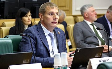 Олег Земцов