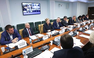 Совещание «Роль налоговых льгот в стимулировании научно-технологического развития РФ и повышении результативности научных исследований: эффективная мера государственной поддержки научной и инновационной деятельности или инструмент налоговой оптимизации»
