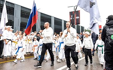 Владимир Якушев принял участие в торжественном открытии спортивного квартала «Архангел Михаил», приуроченном к празднованию Дня города Екатеринбурга