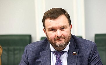 Дмитрий Ворона