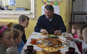 18-04 Воробьев центр Семья 5
