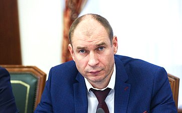 Дмитрий Перминов