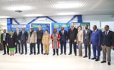 Делегация Республики Мозамбик во главе с Председателем Ассамблеи Маргаридой Адамужи Талапой посетила молочный комбинат «Чеховский» в Московской области