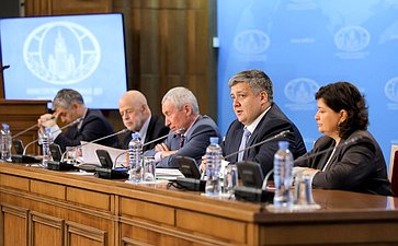 Андрей Климов принял участие во встрече-брифинге с руководителями аккредитованных в Москве дипломатических представительств стран Лиги арабских государств