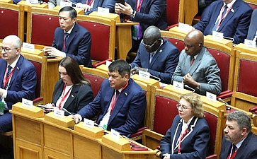 Пленарное заседание XI Невского международного экологического конгресса