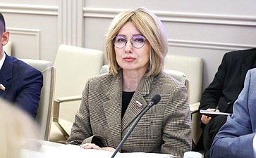 Татьяна Сахарова
