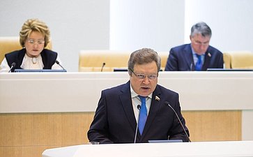 Е. Серебренников на 386-м заседании Совета Федерации