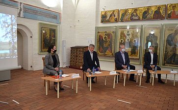 Юрий Воробьев принял участие в церемонии подписания соглашения о сотрудничестве между Вологодским отделением Русского географического общества (РГО) и национальным парком «Русский Север»