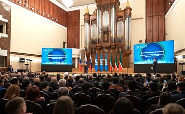 Фарит Мухаметшин в Казани принял участие в Международном форуме к 50-летию Конвенции ЮНЕСКО