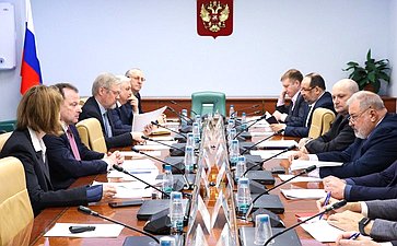 Совещание Комитета Совета Федерации по экономической политике «Повышение энергетической эффективности распределительных электрических сетей»