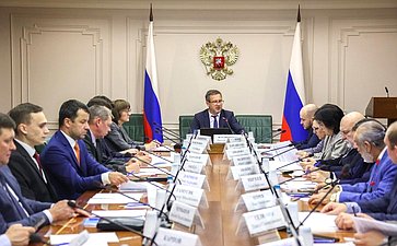 Круглый стол Комитета СФ по конституционному законодательству и государственного строительства «Ответственность за воспрепятствование профессиональной деятельности адвоката как гарантия реализации принципа состязательности и равноправия сторон»