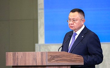 Пленарное заседание Х Парламентского форума «Историко-культурное наследие России»