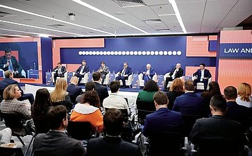 Николай Журавлев принял участие в Форуме Банка России «Кибербезопасность в финансах» в Екатеринбурге