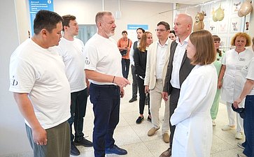 Сенаторы посетили Детский городской Консультативно-диагностический центр