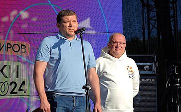 Николай Журавлев в Кировской области принял участие во вручении лауреатам Премии молодежи Вятского края