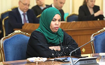 Валентина Матвиенко провела встречу с Председателем Сената Федерального парламента Федеративной Республики Сомали Абди Хаши Абдуллахи