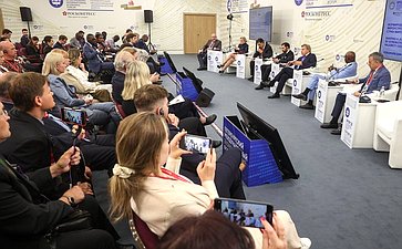 XXVIII Петербургский международный экономический форум (ПМЭФ’25). «Формирование справедливого и устойчивого мироустройства через укрепление общих ценностей стран мирового большинства»