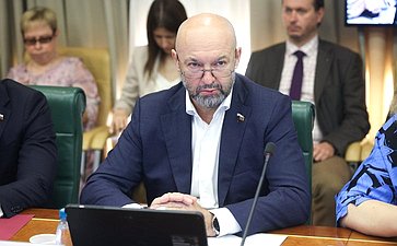 Сергей Аноприенко