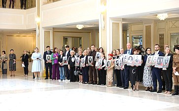 В Совете Федерации в преддверии Дня памяти и скорби состоялось торжественное открытие выставки «Память поколений»