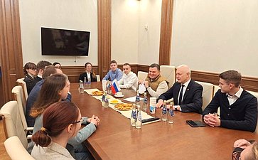 Сергей Перминов ответил на вопросы студентов СПбГЛТУ в ходе сенатской экскурсии