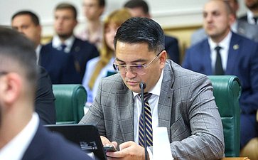 Заседание Палаты молодых законодателей при Совете Федерации