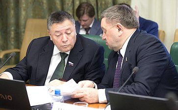 С. Калашников и М. Пономарев