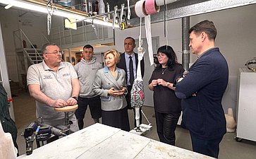 Олег Голов в Уфе посетил протезно-ортопедические центры