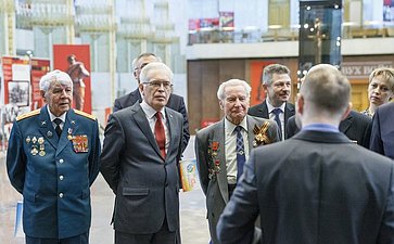 Сенаторы приняли участие в «Эстафете памяти», посвященной 70-летию Великой Победы