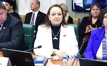 Анна Отке