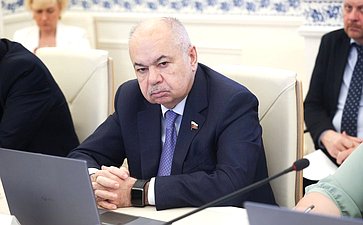 Ильяс Умаханов