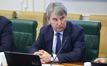 Совещание «Реконструкция судоходных шлюзов № 15–16 Городецкого гидроузла, включая строительство дополнительной камеры шлюза и создание судоходного канала от г. Городец до г. Нижний Новгород»