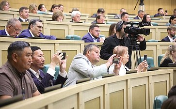 Пленарное заседание Второго Форума тружеников села