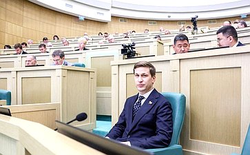 Иван Новиков