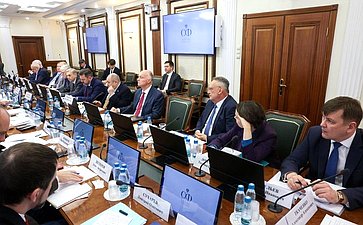 Совещание Комитета Совета Федерации по обороне и безопасности «Ситуация на Ближнем Востоке и в Африке и обеспечение национальной безопасности Российской Федерации»