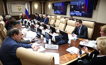 Круглый стол Комитета СФ по науке, образованию и культуре на тему «Научно-технологический потенциал субъектов РФ: возможности развития и перспективы использования»