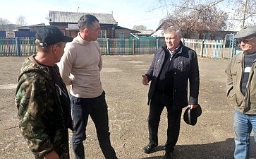 Сергей Михайлов в рамках региональной недели посетил объекты социальной инфраструктуры сел Кыринского района