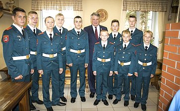 Встреча Юрия Воробьева с командирами взводов кадетской школы
