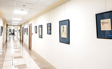 В Совете Федерации состоялось открытие выставки графических работ Яр-Кравченко «Лётчики — защитники в годы ВОВ»