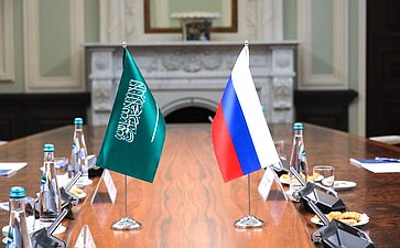 Встреча Константина Косачева с Чрезвычайным и Полномочным Послом Королевства Саудовская Аравия в Российской Федерации