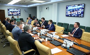 Круглый стол на тему «О создании инфраструктуры, необходимой для развития внутреннего автомобильного туризма в РФ»
