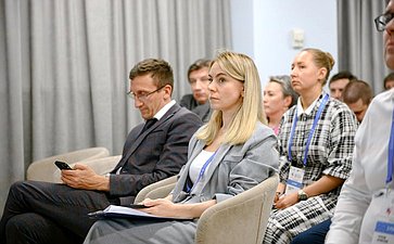 Дискуссионная площадка «Серебряный возраст: новые горизонты здоровья и активности». VI Форум социальных инноваций регионов