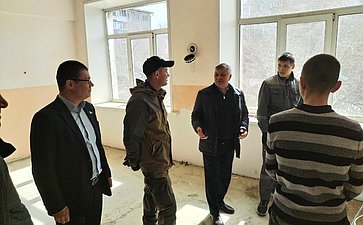 Сергей Михайлов совместно с депутатом регионального парламента Сергеем Корольковым посетили «Центр развития ребенка – детский сад № 22» в Чите