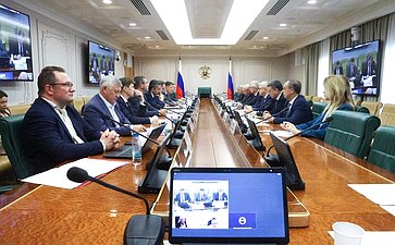 Круглый стол Комитета Совета Федерации по экономической политике «О мерах по увеличению протяженности приведенных в нормативное состояние мостов и путепроводов»