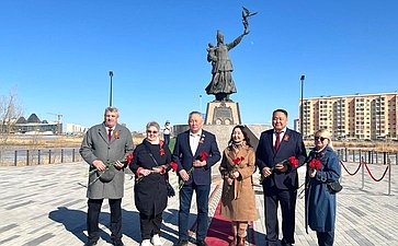 Сахамин Афанасьев принял участие в торжественных мероприятиях, приуроченных к 80-летию Победы